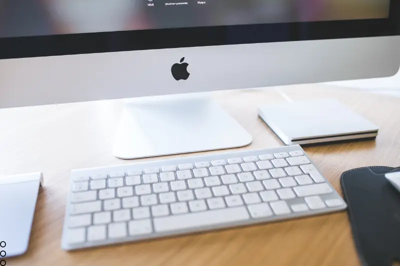 apple expands ai options for mac users in china